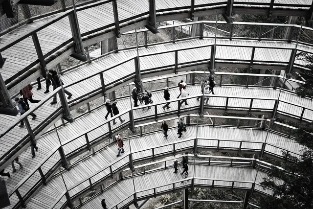 Schody gięte i spiralne - 